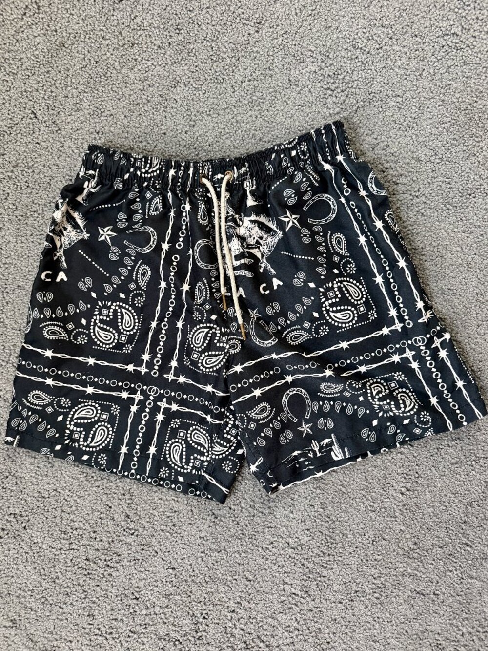 Negative Space Shorts Black Western Cowboy Print Theme - Mens M - Swim Beach EUC